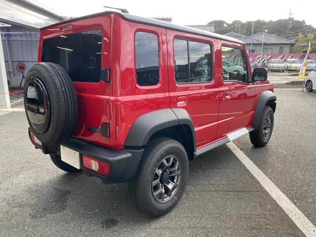 ジムニーノマド ＦＣ　ノマド／登録済未使用車／シズリングレッド／４ＷＤ／オートクルーズコントロール／衝突被害軽減システム／ＬＥＤヘッドランプ／オートハイビーム／全席パワーウィンドウ／シートヒーター／ＳＵＶ／５ドア（7枚目）