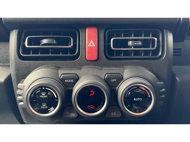 ジムニーシエラ JC 登録済未使用車/ワンオーナー/禁煙車/4WD/スマートキー/アダクティブクルーズコントロール/衝突被害軽減システム/オートライト/LEDヘッドランプ/ヘッドライトウォッシャー/アルミホイール(13枚目)
