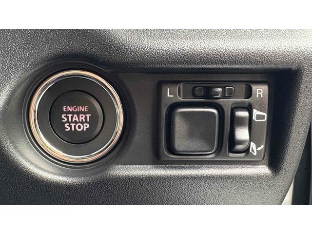 ジムニーシエラ JC 登録済未使用車/ワンオーナー/禁煙車/4WD/スマートキー/アダクティブクルーズコントロール/衝突被害軽減システム/オートライト/LEDヘッドランプ/ヘッドライトウォッシャー/アルミホイール(17枚目)