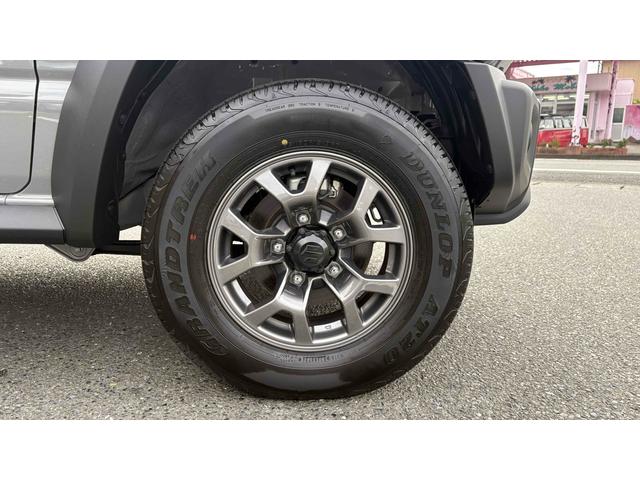 ジムニーシエラ JC 登録済未使用車/ワンオーナー/禁煙車/4WD/スマートキー/アダクティブクルーズコントロール/衝突被害軽減システム/オートライト/LEDヘッドランプ/ヘッドライトウォッシャー/アルミホイール(24枚目)
