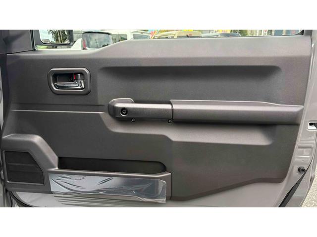 ジムニーシエラ JC 登録済未使用車/ワンオーナー/禁煙車/4WD/スマートキー/アダクティブクルーズコントロール/衝突被害軽減システム/オートライト/LEDヘッドランプ/ヘッドライトウォッシャー/アルミホイール(44枚目)