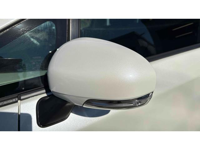 プリウス G サンルーフ/HDDナビ/バックカメラ/バックフォグ/ETC/オートクルーズコントロール/TV/CD/DVD再生/アルミホイール/スマートキー/電動格納ミラー/USB ミュージックプレイヤー接続可(29枚目)