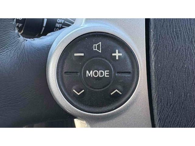 プリウス G サンルーフ/HDDナビ/バックカメラ/バックフォグ/ETC/オートクルーズコントロール/TV/CD/DVD再生/アルミホイール/スマートキー/電動格納ミラー/USB ミュージックプレイヤー接続可(31枚目)