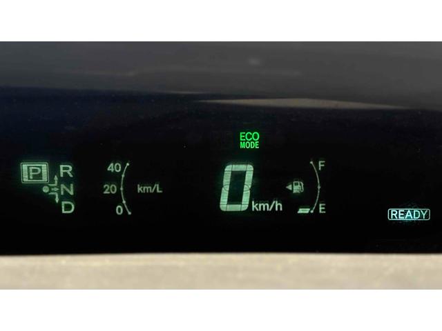 プリウス G サンルーフ/HDDナビ/バックカメラ/バックフォグ/ETC/オートクルーズコントロール/TV/CD/DVD再生/アルミホイール/スマートキー/電動格納ミラー/USB ミュージックプレイヤー接続可(36枚目)