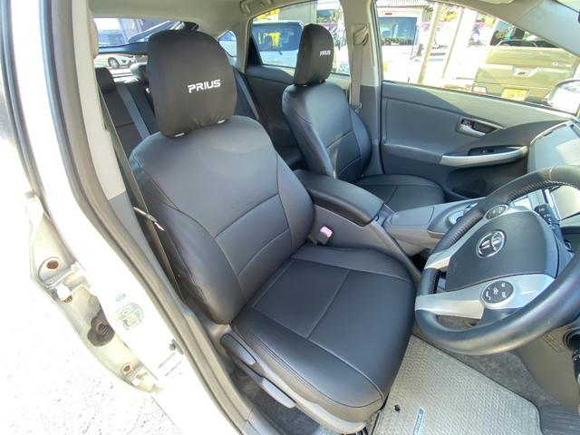 プリウス G サンルーフ/HDDナビ/バックカメラ/バックフォグ/ETC/オートクルーズコントロール/TV/CD/DVD再生/アルミホイール/スマートキー/電動格納ミラー/USB ミュージックプレイヤー接続可(46枚目)