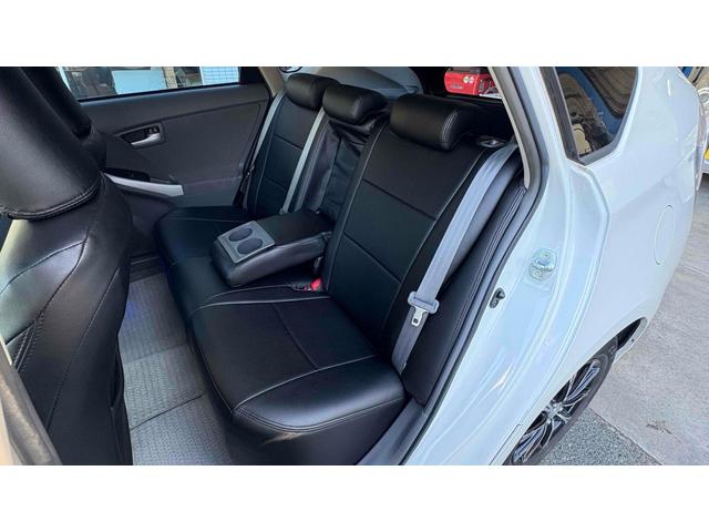 プリウス G サンルーフ/HDDナビ/バックカメラ/バックフォグ/ETC/オートクルーズコントロール/TV/CD/DVD再生/アルミホイール/スマートキー/電動格納ミラー/USB ミュージックプレイヤー接続可(51枚目)