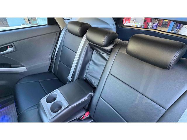 プリウス G サンルーフ/HDDナビ/バックカメラ/バックフォグ/ETC/オートクルーズコントロール/TV/CD/DVD再生/アルミホイール/スマートキー/電動格納ミラー/USB ミュージックプレイヤー接続可(54枚目)