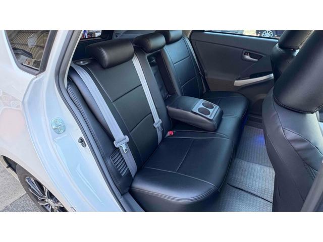 プリウス G サンルーフ/HDDナビ/バックカメラ/バックフォグ/ETC/オートクルーズコントロール/TV/CD/DVD再生/アルミホイール/スマートキー/電動格納ミラー/USB ミュージックプレイヤー接続可(57枚目)