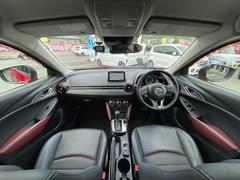 毎回座るフロントシート。運転席は必ず使用する部分ですので、座り心地が重要です！ 2