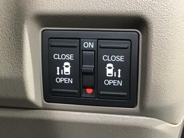 Ｎ－ＢＯＸジョイ ベースグレード　ＨｏｎｄａＳＥＮＳＩＮＧ新車保証試乗禁煙車　パワーウィンドウ　点検記録簿　盗難防止システム　Ｂカメラ　クルーズコントロール　フルセグＴＶ　横滑り防止機能　両側電動ドア　エアバッグ　キーレス　ＡＢＳ（13枚目）