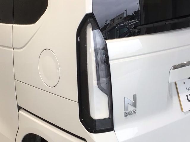 Ｎ－ＢＯＸカスタム ベースグレード　ＨＳＥＮＳＩＮＧ　新車保証試乗車　ワンオ－ナ－　Ｗ電動ドア　ＵＳＢ接続　ＣＭＢＳ　禁煙　１オーナー　ベンチシート　オートエアコン　スマートキ　フルフラット　ＬＥＤ　盗難防止装置　クルコン　ＥＴＣ（45枚目）