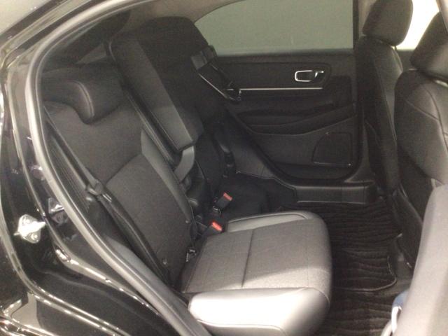 ヴェゼル e:HEVZ HSENSING最長5年保証ワンオ-ナ- 衝突回避支援ブレーキ機能 1オナ スマキ Pトランク フルオートエアコン エアバッグ 両席エアバック Rカメ 記録簿付 パワーウィンドウ LEDランプ ABS(37枚目)