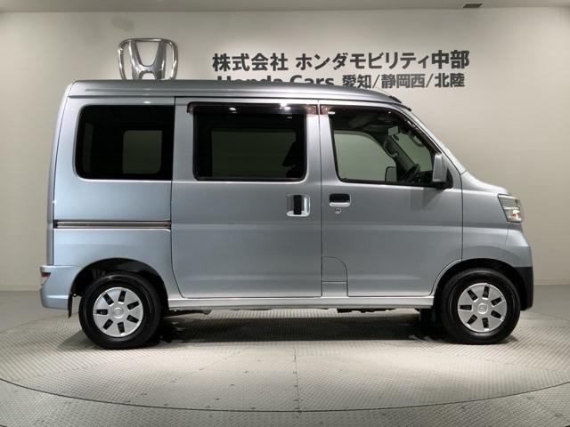 ハイゼットカーゴ クルーズSAIII 最長5年保証 ナビ TV Rカメラ CD録音 DVD 衝突軽減B ETC LEDライト 横滑り防止 キ-レス 整備記録簿 ドアバイザ- Wエアバッグ エアコン 横滑防止装置 Bカメラ エアバック(18枚目)