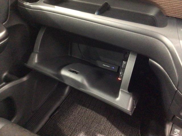 フリード+ クロスター・ホンダセンシング 最長5年保証 ワンオ-ナ- ナビVXM-207VFNi TV Rカメラ CD録音 BTオ-ディオ DVD ドラレコ ETC LEDライト 両側電動ドア VSA シ-トヒ-タ- クルコン アルミ AAC(27枚目)