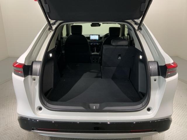 ヴェゼル e:HEVZ H SENSING新車保証 試乗車 ワンオ-ナ- 純正ナビTV Rカメラ BTオ-ディオ ETC LEDライト VSAシ-トヒ-タ- クルコン アルミ スマ-トキ- スペアキ-盗難防止装置 整備記録簿(38枚目)