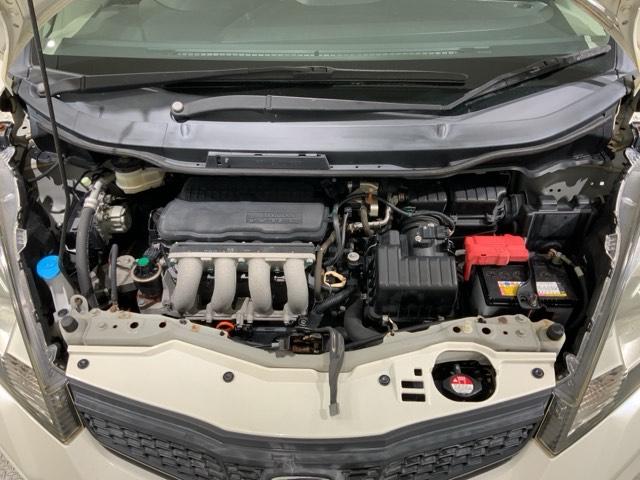 フィット Ｇスマートセレクション　１年保証　ワンオ－ナ－　ナビＶＸＭ－１１８ＶＳ　ＴＶ　Ｒカメラ　音楽機器接続　ＤＶＤ　ＥＴＣ　スマ－トキ－　スペアキ－　盗難防止装置　整備記録簿　Ｗエアバッグ　エアコン　エアバック　Ｗエアーバック（44枚目）