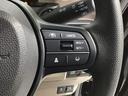 ベースグレード　ＨｏｎｄａＳＥＮＳＩＮＧ新車保証試乗禁煙車　パワーウィンドウ　点検記録簿　盗難防止システム　Ｂカメラ　クルーズコントロール　フルセグＴＶ　横滑り防止機能　両側電動ドア　エアバッグ　キーレス　ＡＢＳ（10枚目）