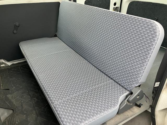 ハイゼットカーゴ スペシャル　ハイルーフ　５速マニュアル　両側スライドドア（24枚目）