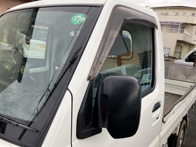 クリッパートラック ＳＤ　パートタイム４ＷＤ　三方開　オートマ　ＣＤ　ＥＴＣ　エアコン／パワステ無し（20枚目）
