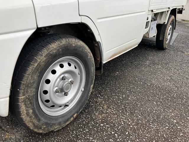 クリッパートラック ＳＤ　パートタイム４ＷＤ　三方開　オートマ　ＣＤ　ＥＴＣ　エアコン／パワステ無し（21枚目）