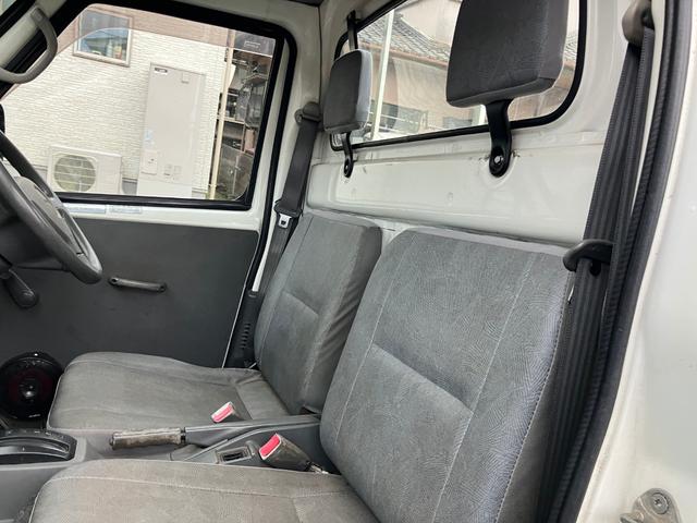 クリッパートラック ＳＤ　パートタイム４ＷＤ　三方開　オートマ　ＣＤ　ＥＴＣ　エアコン／パワステ無し（24枚目）