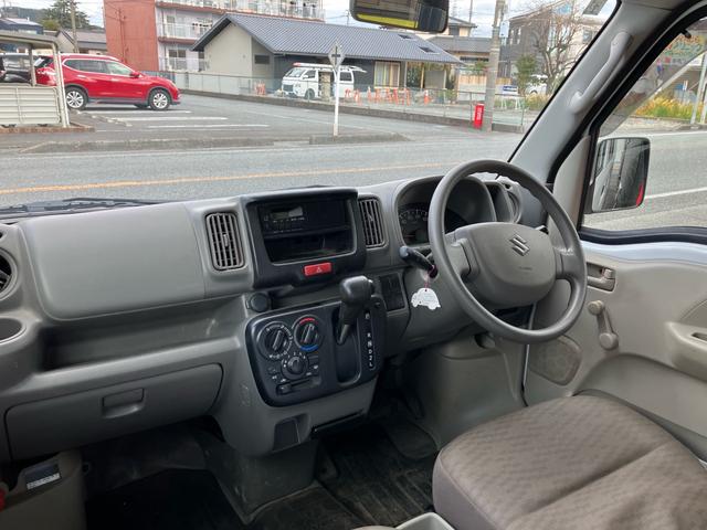 エブリイ ＰＡリミテッド　オートマ　エアコン　パワーステアリング　ドアバイザー　フロアゴムマット　キーレス　箱バン　タイヤ４本新品交換（3枚目）