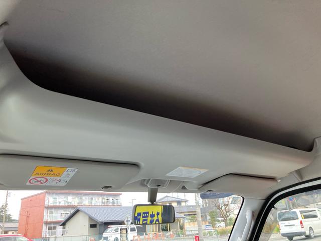 エブリイ ＰＡリミテッド　オートマ　エアコン　パワーステアリング　ドアバイザー　フロアゴムマット　キーレス　箱バン　タイヤ４本新品交換（13枚目）