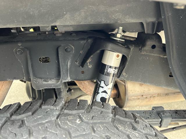 タコマ ダブルキャブ TRDパッケージ 新車並行 4WD 6inBDSリフトアップ YOKOHAMA A/T 4Runner純正ホイール トノカバー フロントグリル KICKERスピーカー ETC カメラ 禁煙車(13枚目)