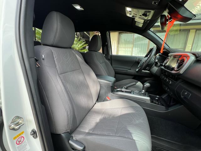 タコマ ダブルキャブ TRDパッケージ 新車並行 4WD 6inBDSリフトアップ YOKOHAMA A/T 4Runner純正ホイール トノカバー フロントグリル KICKERスピーカー ETC カメラ 禁煙車(28枚目)