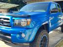 タコマ 　アクセスキャブ　４ＷＤ　ＴＲＤスポーツ　リフトアップ　アッパアーム　ＴＲＤマフラー　ＧＯＯＤＹＥＡＲタイヤ　ＰＲＯＣＯＭＰホイール　ブラックヘッドライト　ナビ　ＥＴＣ　自社輸入　実走行　禁煙車（8枚目）