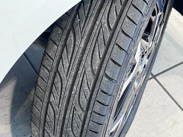 G・Lターボホンダセンシング SDナビ バックカメラ 衝突軽減装置 レーダークルーズ 両側電動ドア 純正15インチAW 半革シート アームレスト付きリアシート 革巻きステアリング ETC LEDヘッド フォグ オートライト(55枚目)