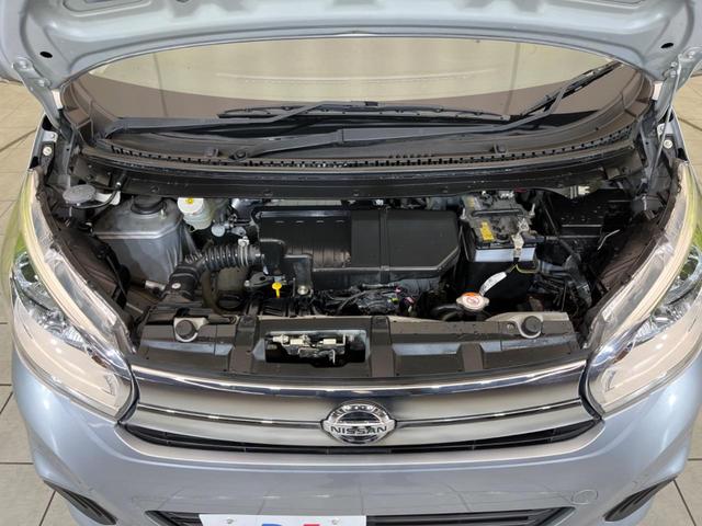 J 衝突軽減ブレーキ 禁煙車 純正ナビ ETC 電動格納ミラー Bluetooth再生 ドラレコ CD 盗難防止システム 衝突安全ボディ プライバシーガラス パワーウィンドウ パワーステアリング(19枚目)