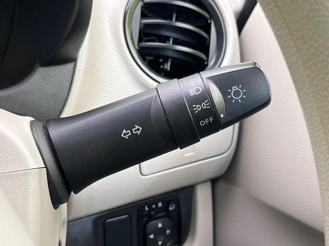J 衝突軽減ブレーキ 禁煙車 純正ナビ ETC 電動格納ミラー Bluetooth再生 ドラレコ CD 盗難防止システム 衝突安全ボディ プライバシーガラス パワーウィンドウ パワーステアリング(26枚目)