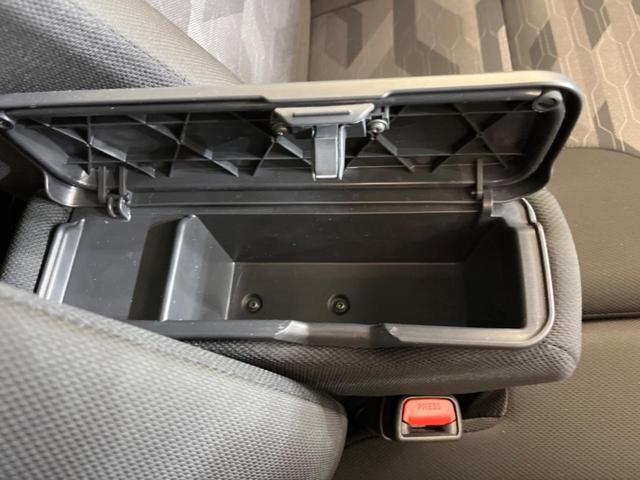 ファンクロス スマートアシスト 両側電動スライドドア 禁煙車 電子パーキング シートヒーター クリアランスソナー オートライト LEDヘッドライト プライバシーガラス アイドリングストップ スマートキー(42枚目)