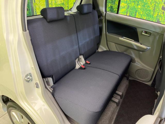 FXリミテッド 禁煙車 オーディオ エアコン パワーステアリング 運転席エアバッグ 助手席エアバッグ パワーウィンドウ ABS 衝突安全ボディ ドアバイザー プライバシーガラス キーレスエントリー(10枚目)