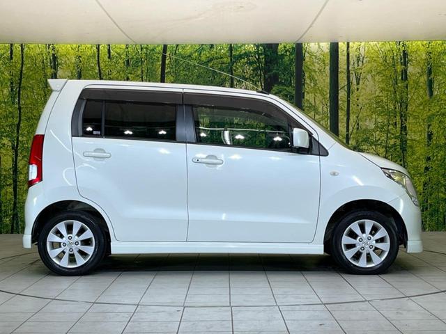 FXリミテッド 禁煙車 オーディオ エアコン パワーステアリング 運転席エアバッグ 助手席エアバッグ パワーウィンドウ ABS 衝突安全ボディ ドアバイザー プライバシーガラス キーレスエントリー(40枚目)