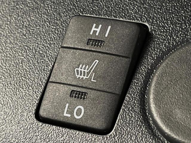 プリウスＰＨＶ Ｇ　純正ナビ　バックカメラ　Ｂｌｕｅｔｏｏｔｈ　ＥＴＣ　ＨＩＤヘッドライト　クルーズコントロール　オートエアコン　オートライト　スマートキー　禁煙車　パワーシート　電動格納ミラー（7枚目）