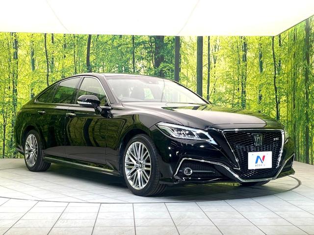 クラウン ＲＳ　禁煙車　メーカナビ　セーフティセンス　レーダークルーズコントロール　バックモニター　ＥＴＣ　Ｂｌｕｅｔｏｏｔｈ　シートヒーター　ＬＥＤヘッドライト　ＬＥＤフォグライト　パワーシート　スマートキー（16枚目）
