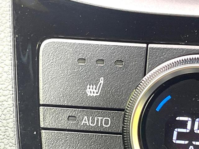 クラウン ＲＳ　禁煙車　メーカナビ　セーフティセンス　レーダークルーズコントロール　バックモニター　ＥＴＣ　Ｂｌｕｅｔｏｏｔｈ　シートヒーター　ＬＥＤヘッドライト　ＬＥＤフォグライト　パワーシート　スマートキー（46枚目）