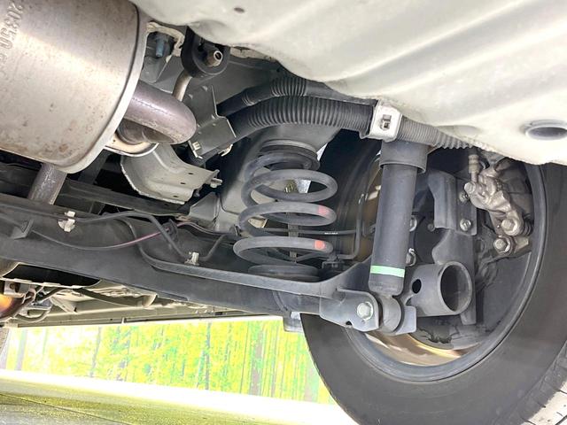 セレナ ｅ－パワー　ハイウェイスターＶ　禁煙車　純正９型ナビ　アラウンドビューモニター　エマブレ　プロパイロット　デジタルミラー　両側パワスラ　シートヒーター　ステアリングヒーター　ドラレコ　ＥＴＣ　リアオートエアコン　オートライト（20枚目）