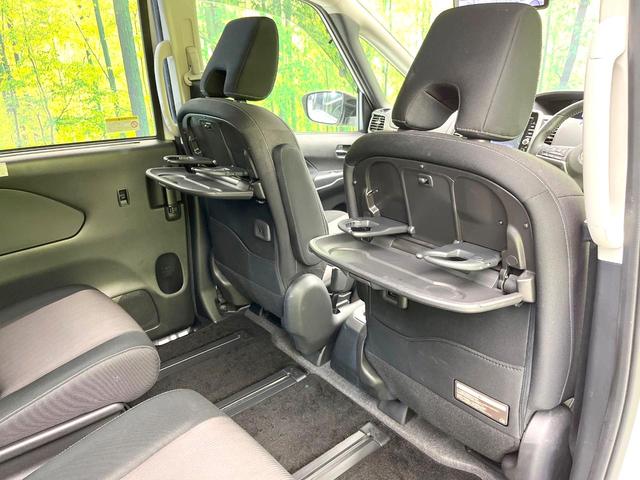 セレナ ｅ－パワー　ハイウェイスターＶ　禁煙車　純正９型ナビ　アラウンドビューモニター　エマブレ　プロパイロット　デジタルミラー　両側パワスラ　シートヒーター　ステアリングヒーター　ドラレコ　ＥＴＣ　リアオートエアコン　オートライト（38枚目）