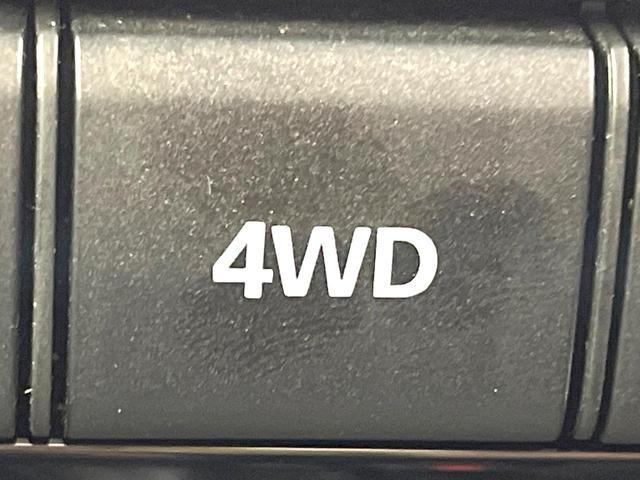 ジムニー ランドベンチャー 禁煙車 SDナビ ETC パートタイム4WD シートヒーター 電動格納ミラー フォグライト 合皮シート プライバシーガラス 純正16インチAW リモコンキー(7枚目)