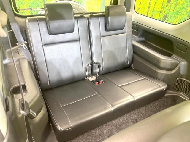 ジムニー ランドベンチャー 禁煙車 SDナビ ETC パートタイム4WD シートヒーター 電動格納ミラー フォグライト 合皮シート プライバシーガラス 純正16インチAW リモコンキー(9枚目)