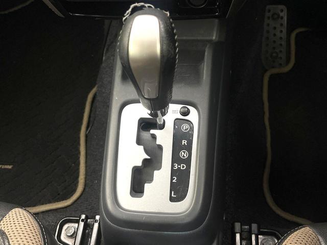 ジムニー ランドベンチャー 禁煙車 SDナビ ETC パートタイム4WD シートヒーター 電動格納ミラー フォグライト 合皮シート プライバシーガラス 純正16インチAW リモコンキー(21枚目)