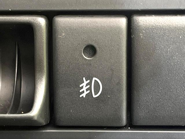ジムニー ランドベンチャー 禁煙車 SDナビ ETC パートタイム4WD シートヒーター 電動格納ミラー フォグライト 合皮シート プライバシーガラス 純正16インチAW リモコンキー(26枚目)