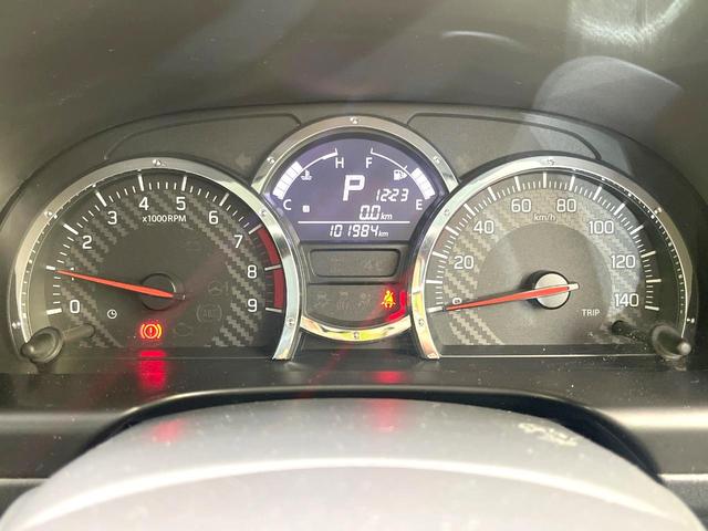 ジムニー ランドベンチャー 禁煙車 SDナビ ETC パートタイム4WD シートヒーター 電動格納ミラー フォグライト 合皮シート プライバシーガラス 純正16インチAW リモコンキー(42枚目)