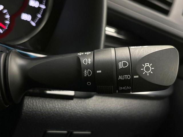 アルファード ２．５Ｓ　Ｃパッケージ　禁煙車　純正９型ナビ　サンルーフ　モデリスタエアロ　シグネチャーイルミブレード　後席モニター　ＢＳＭ　デジタルミラー　セーフティセンス　レーダークルーズ　両側パワスラ　パワーバックドア　オットマン（55枚目）