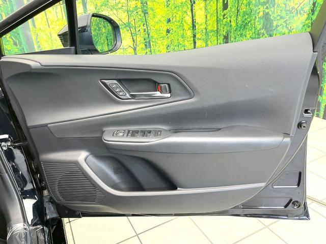 プリウス Ｚ　禁煙車　純正１２．３型ディスプレイ　パノラマルーフ　モデリスタエアロ　パノラミックビューモニター　セーフティセンス　ＢＳＭ　レーダークルーズ　ステアリングヒーター　ＥＴＣ　パワーバックドア（40枚目）