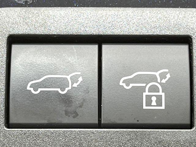 プリウス Ｚ　禁煙車　純正１２．３型ディスプレイ　パノラマルーフ　モデリスタエアロ　パノラミックビューモニター　セーフティセンス　ＢＳＭ　レーダークルーズ　ステアリングヒーター　ＥＴＣ　パワーバックドア（44枚目）