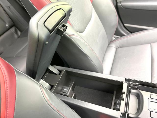 プリウス Ｚ　禁煙車　純正１２．３型ディスプレイ　パノラマルーフ　モデリスタエアロ　パノラミックビューモニター　セーフティセンス　ＢＳＭ　レーダークルーズ　ステアリングヒーター　ＥＴＣ　パワーバックドア（46枚目）